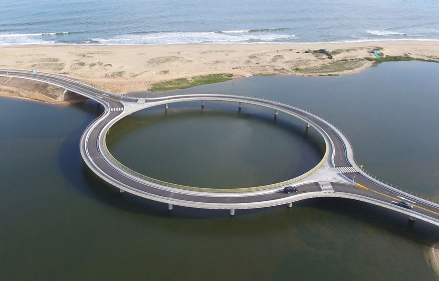 circular-bridge-uruguay-rafael-vinoly